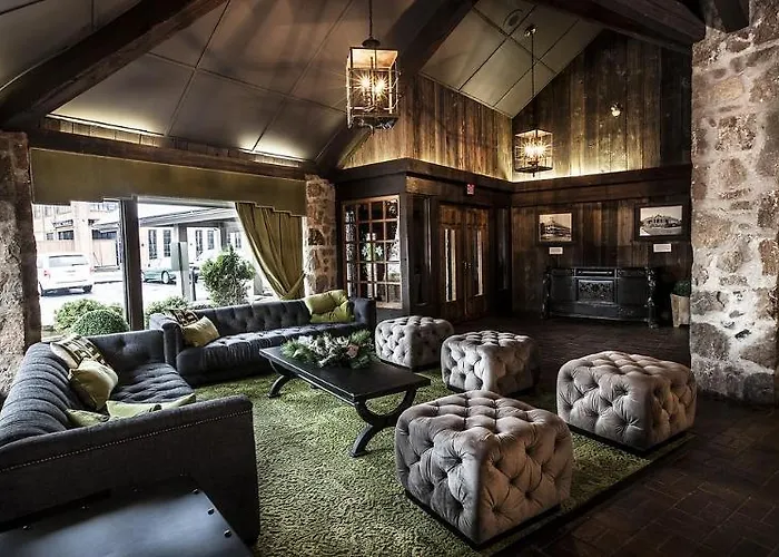 Old Stone Inn