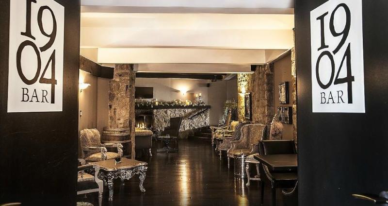 Hotel Old Stone